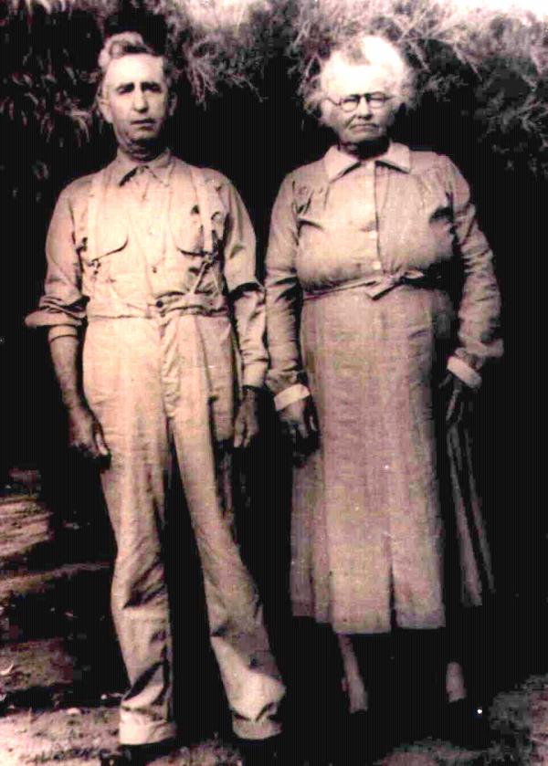 William Alonzo and Etta Mai Wolfe Outlaw