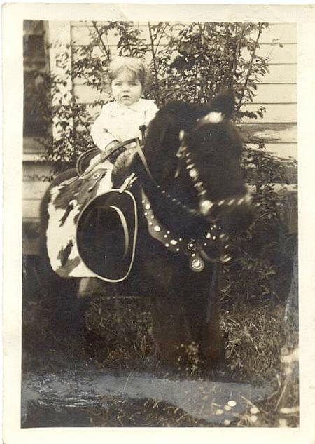 Shirley Mae Doggett, Warren, 1934