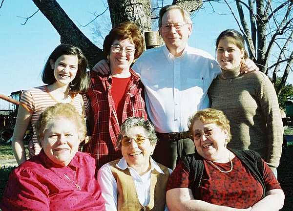 bottom: Betty Jo Coddington Rains, Sue Roberts Best, Shirley St. John Meggs; standing: Barringer Granddaughter, Jackie Barringer, Bobby Barringer, Barringer Granddaughter; (photo taken by Carolann St. John)