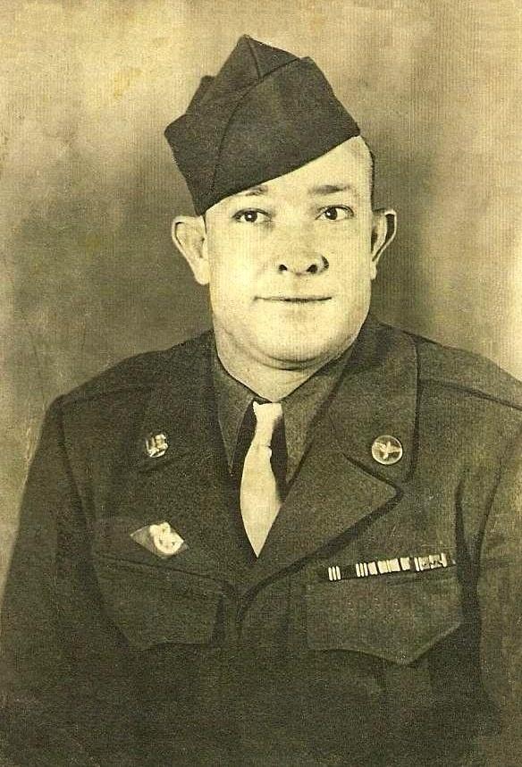 Curtis Willard Smith Sr. in uniform