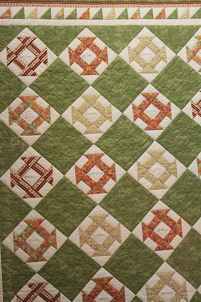 Butter Churn signature quilt